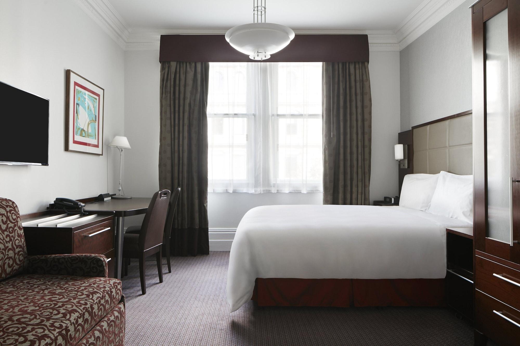 The Grand At Trafalgar Square Отель 4*